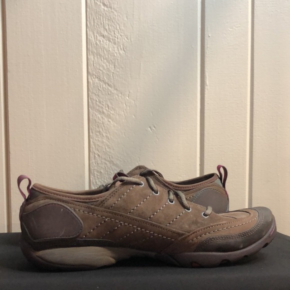 Merrell Brown Stone Women's Casual Lace Up Leather Shoes - Picture 7 of 8